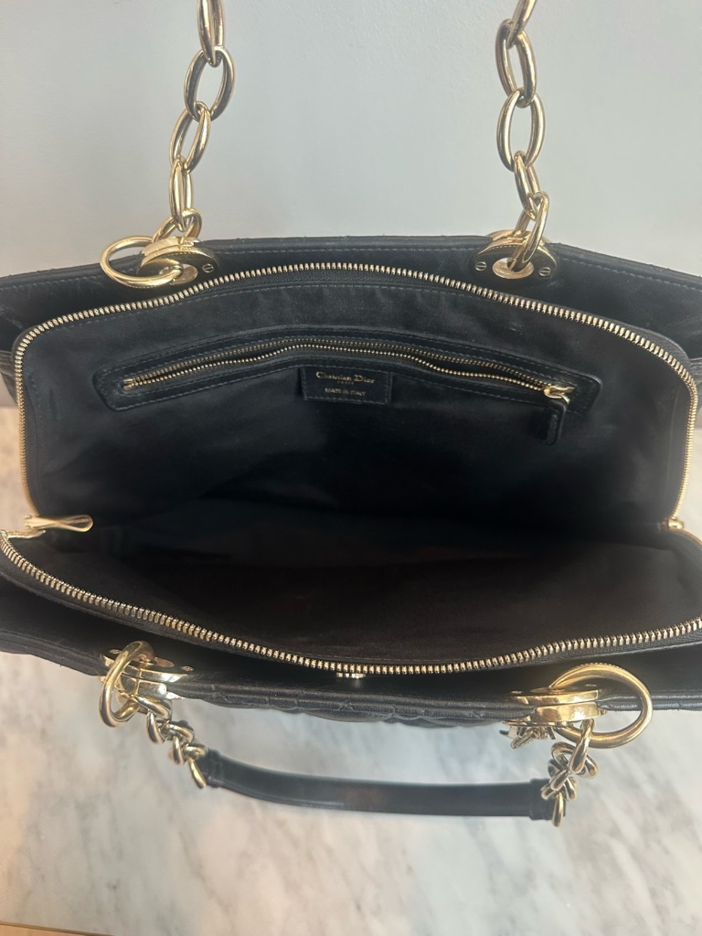 100% Authentic Dior Shoulder Bag - Picture 6 of 11